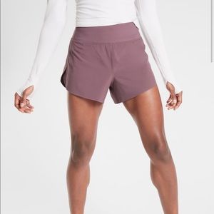 Athleta Run With It 3.5” Shorts